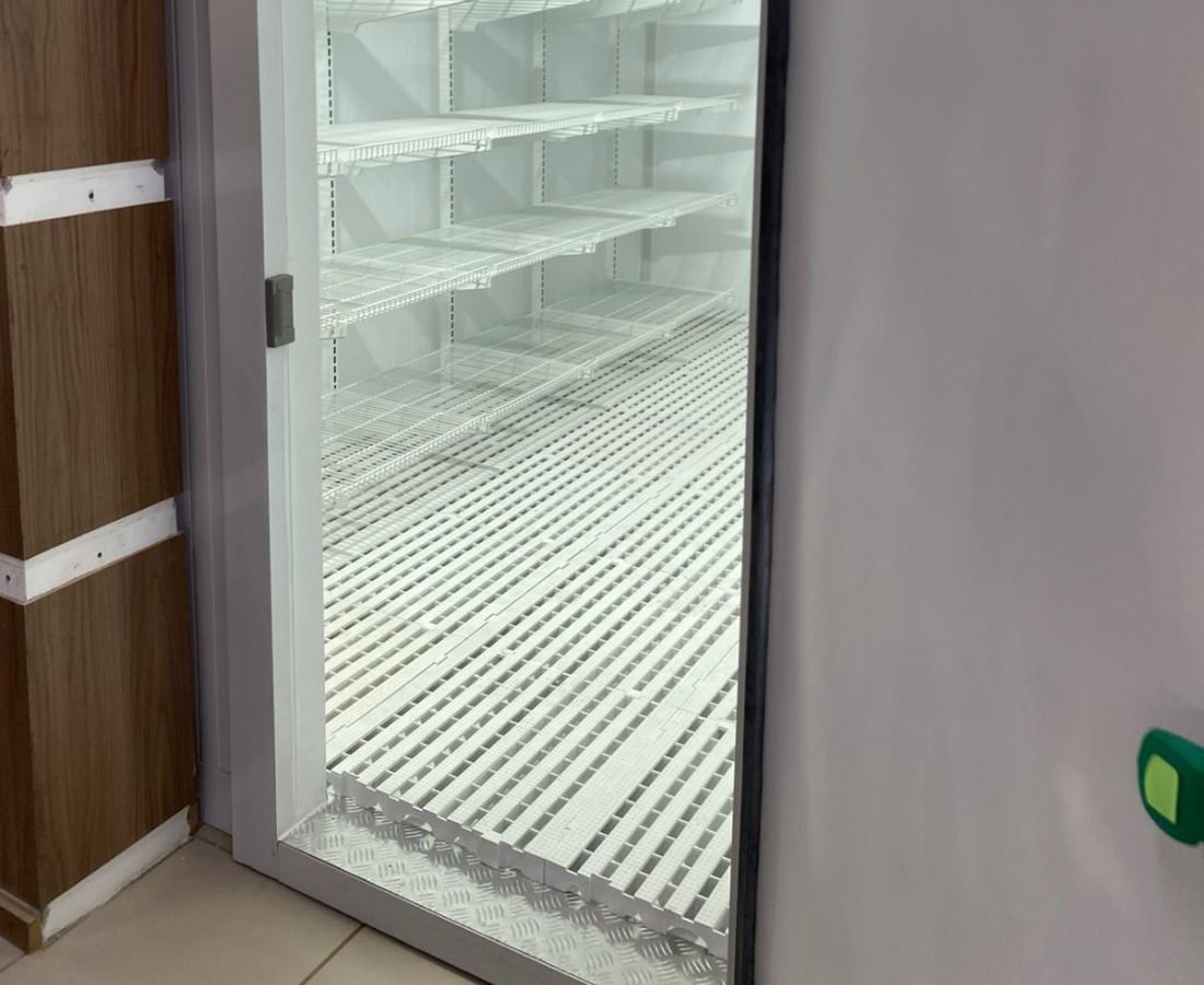 Sistema de degelo automático em funcionamento